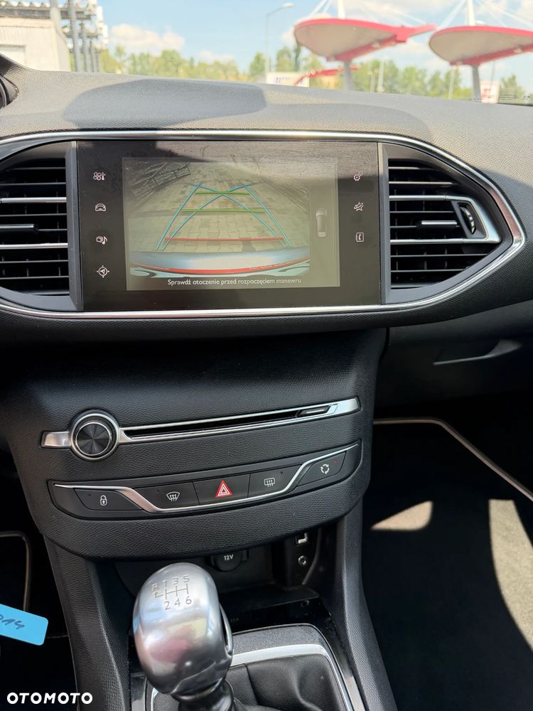 Peugeot 308 1.6 e-HDi Active S&S - 24