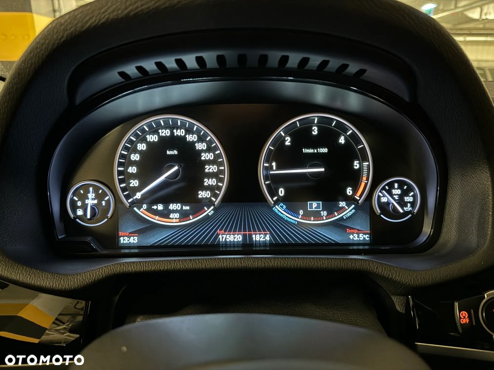 BMW X4 xDrive20d xLine - 9