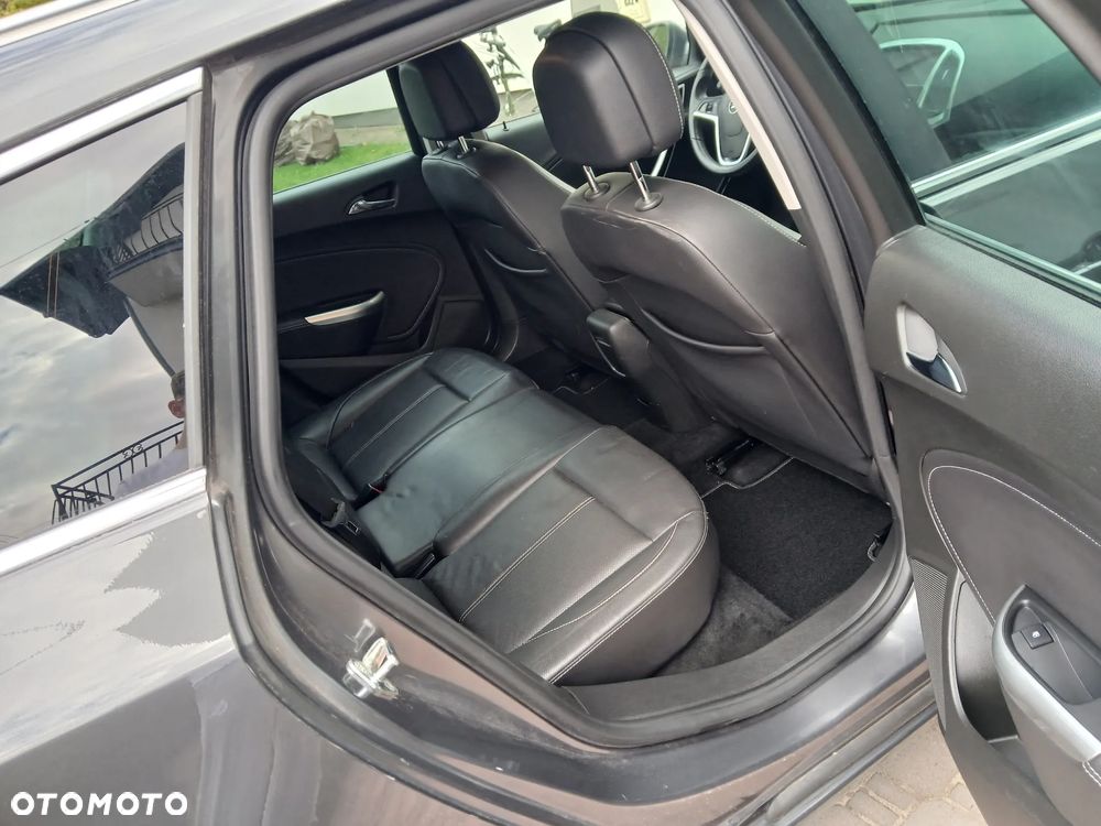 Opel Astra - 10