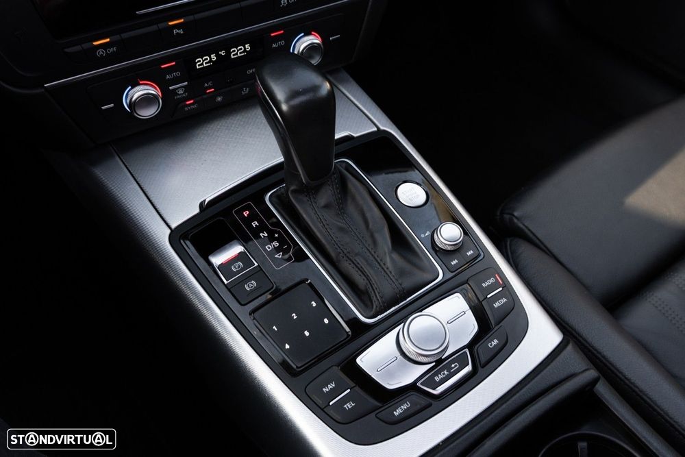 Audi A6 Avant 2.0 TDi quattro Sport S tronic - 42