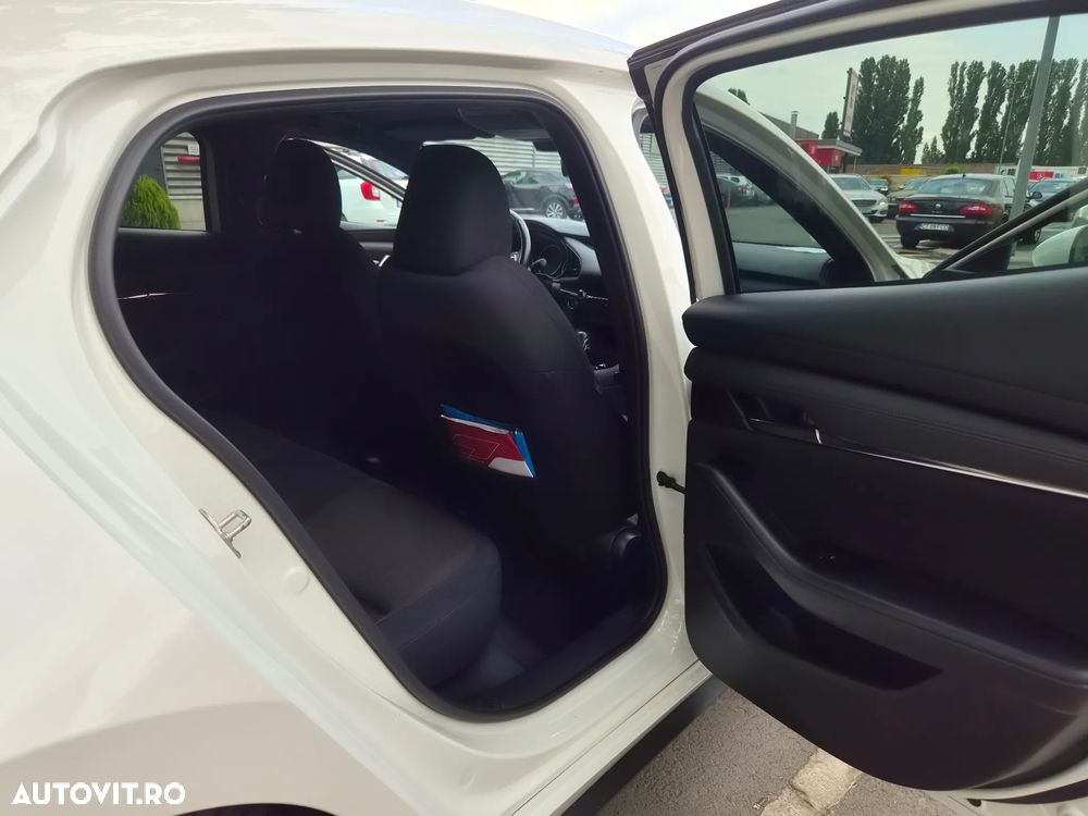 Mazda 3 G150 AT MHEV Plus - 16
