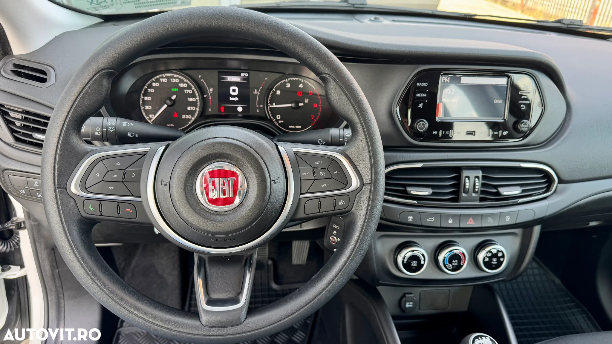 Fiat Tipo 1.6 MultiJet - 23