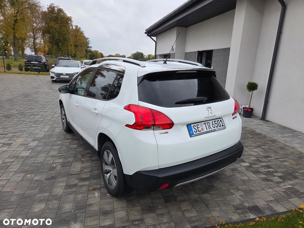 Peugeot 2008 Blue-HDi FAP 100 STOP & START Style - 8