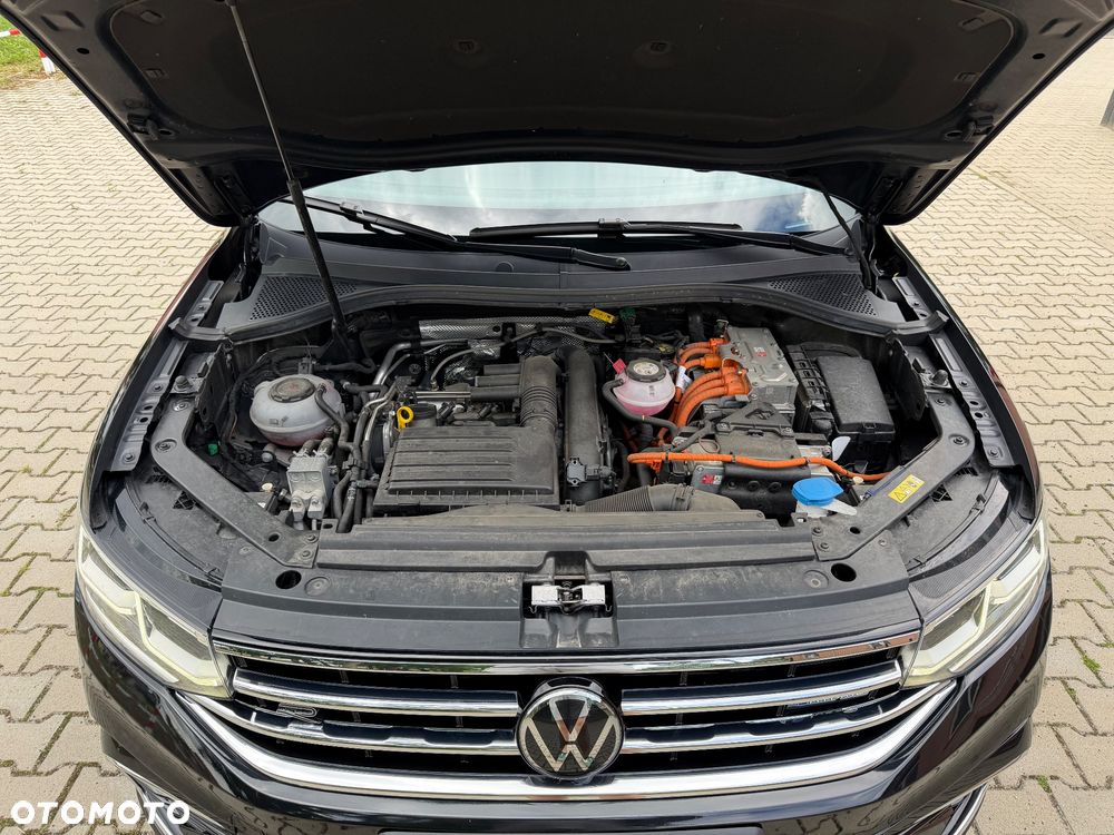 Volkswagen Tiguan 1.4 eHybrid OPF DSG R-Line - 38