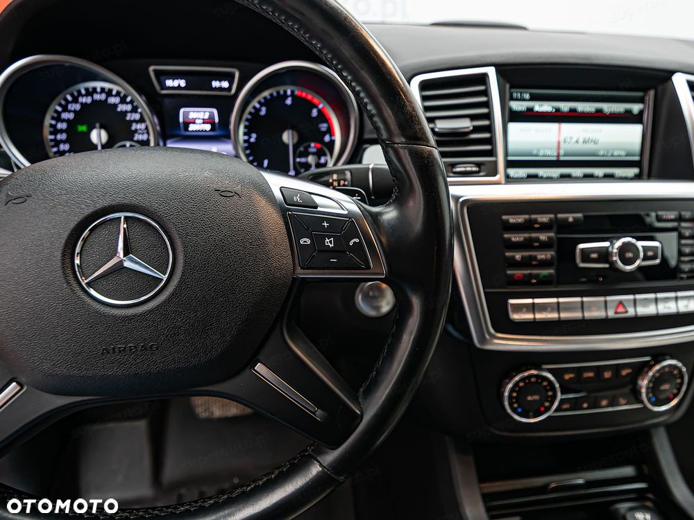 Mercedes-Benz ML 350 BlueTEC 4-Matic - 15