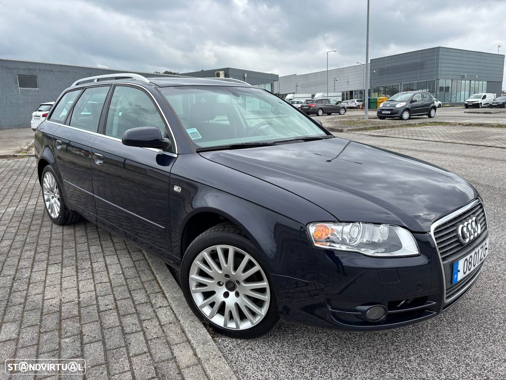 Audi A4 Avant 2.0 TDi - 1