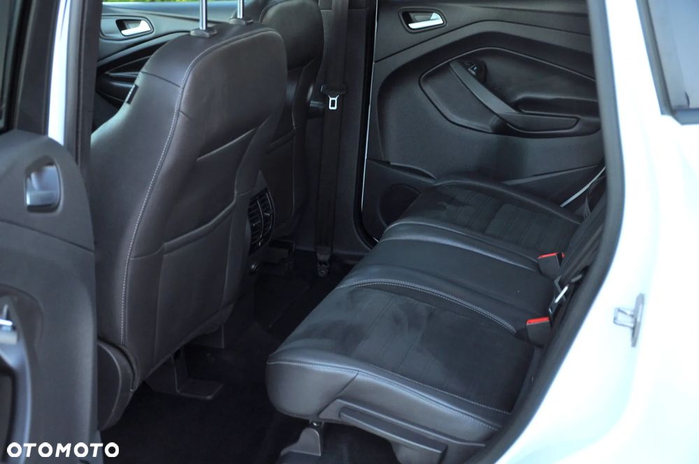 Ford Kuga 1.5 EcoBoost FWD ST-Line ASS GPF - 27