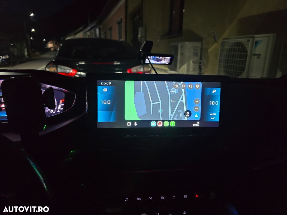 Peugeot 3008 1.2 PureTech 130 EAT8 GT - 16