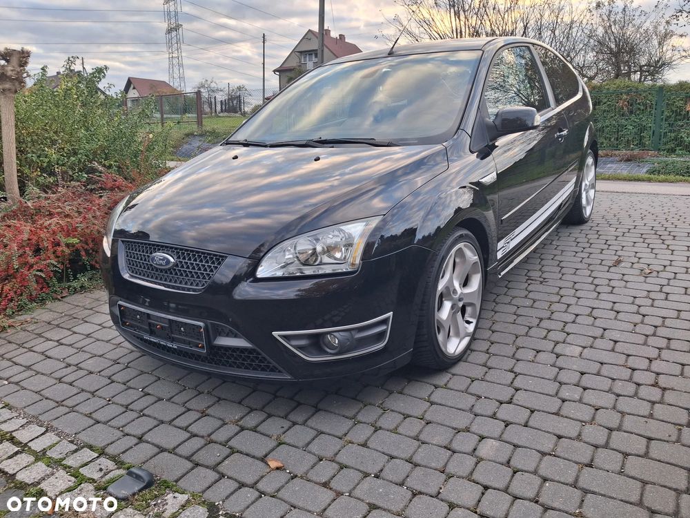 Ford Focus 2.5 ST - 10