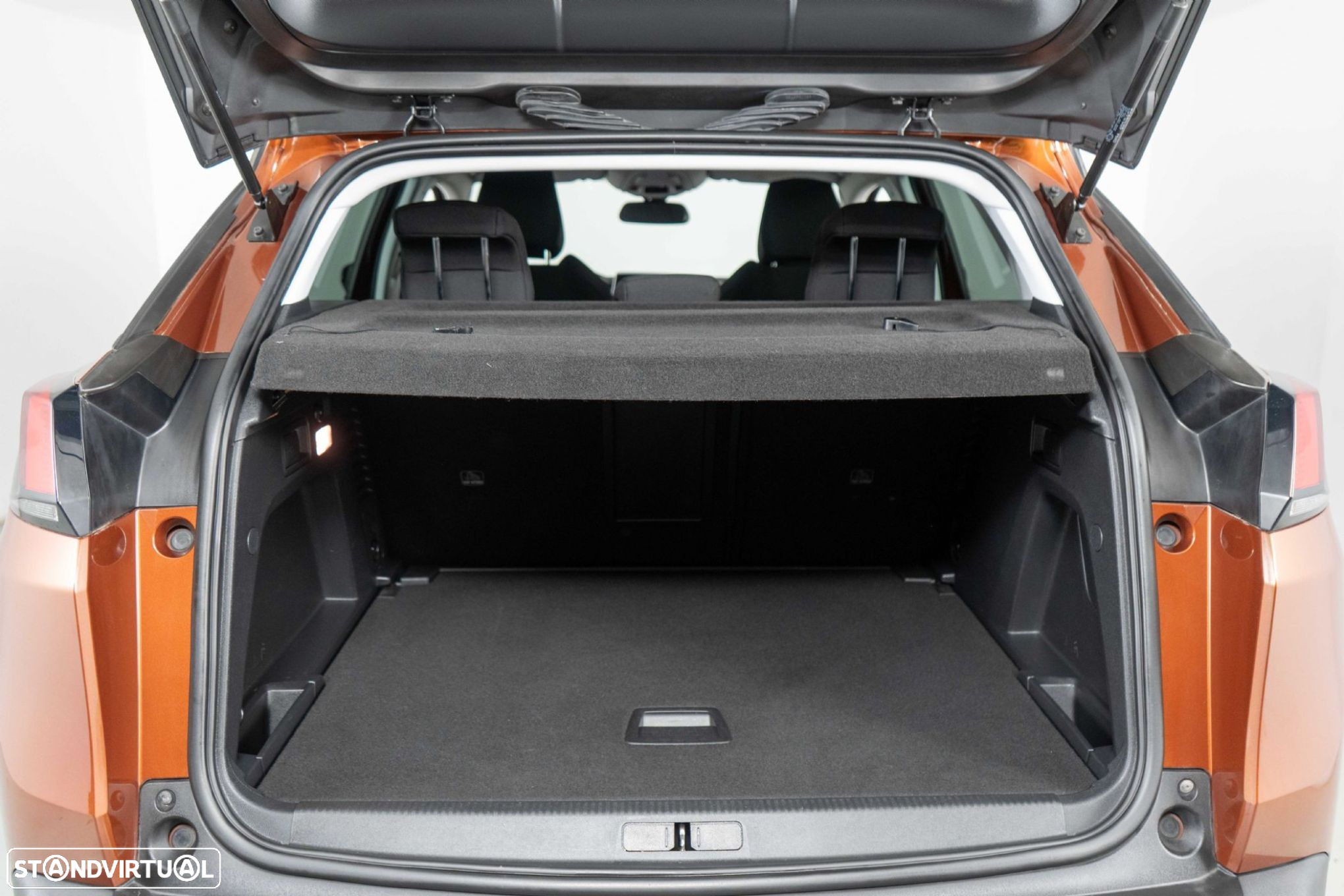 Peugeot 3008 1.2 PureTech Active - 11