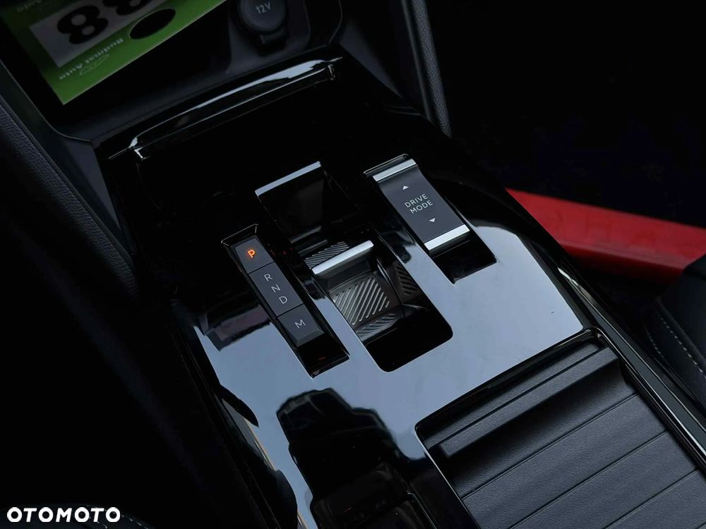 Citroën C4X 1.2 mHEV Max eDCT6 - 16