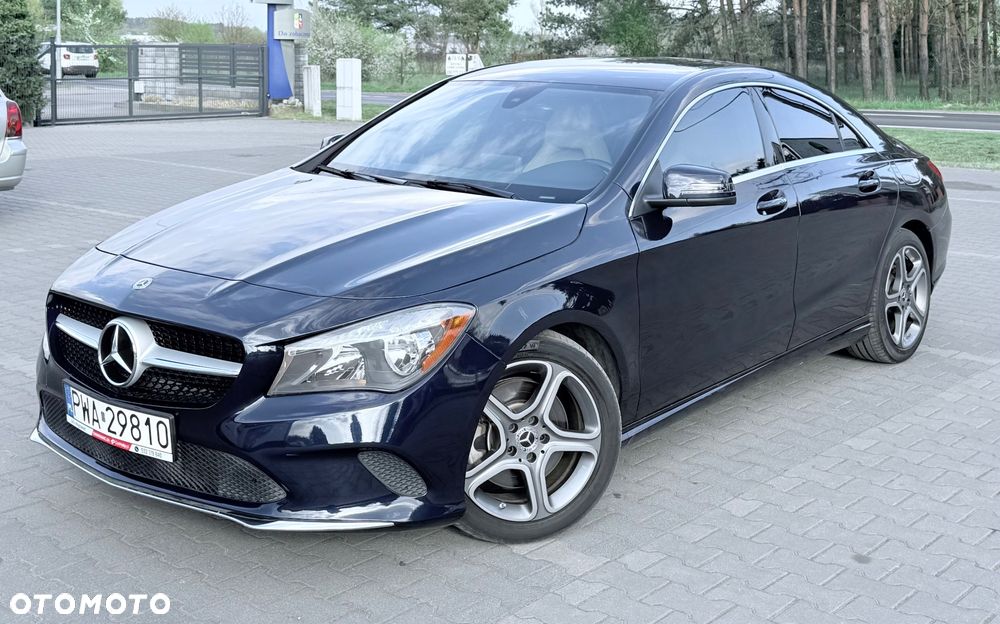 Mercedes-Benz CLA 250 7G-DCT AMG Line - 32