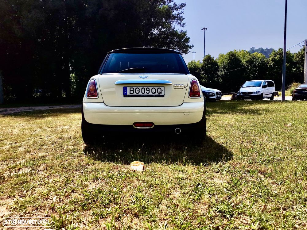 MINI 3 Portas Cooper D - 25