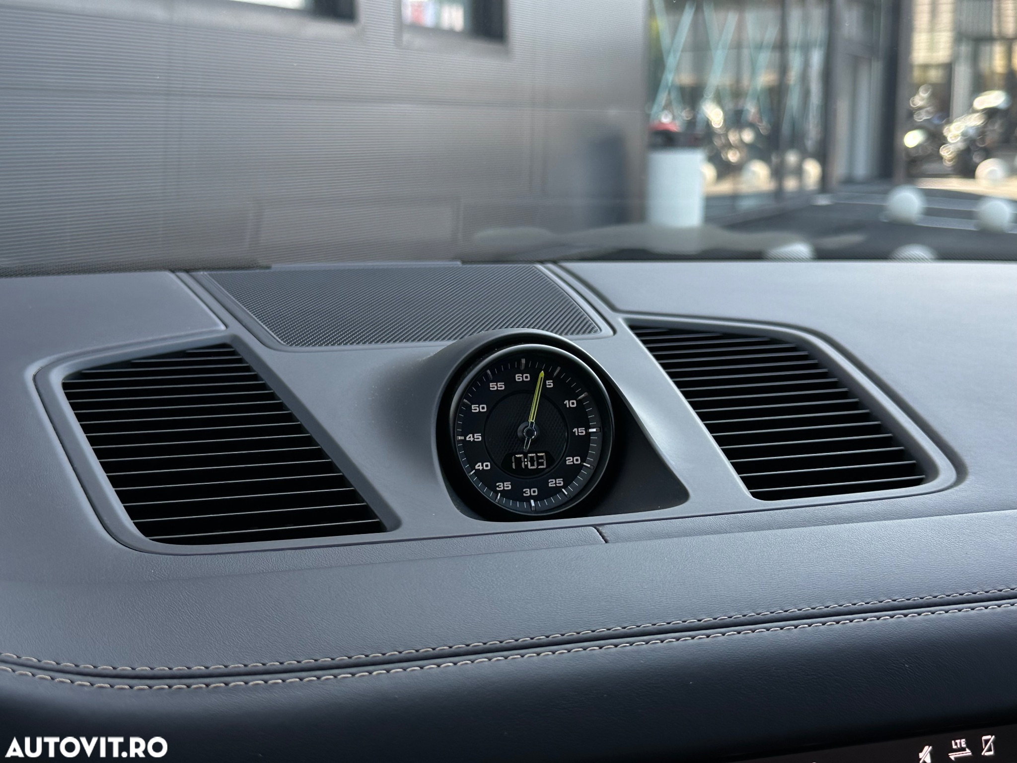Porsche Cayenne S E-Hybrid Tiptronic S - 17