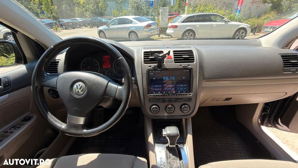 Volkswagen Golf 1.4 TSI Comfortline DSG - 15