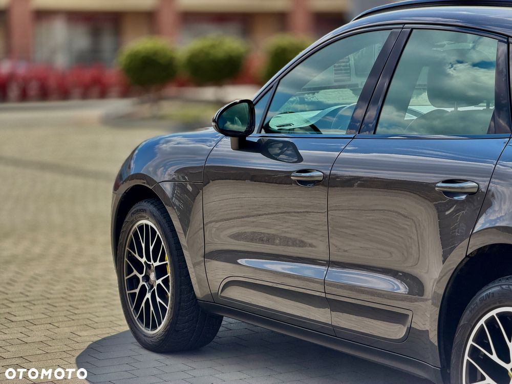 Porsche Macan - 13