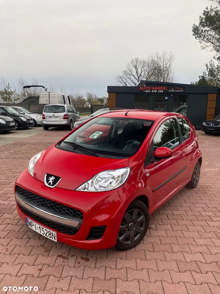 Peugeot 107 1.0 Trendy - 1