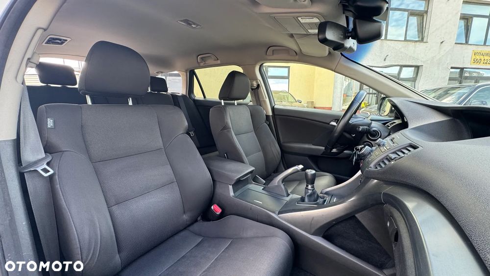 Honda Accord 2.2d Comfort - 24