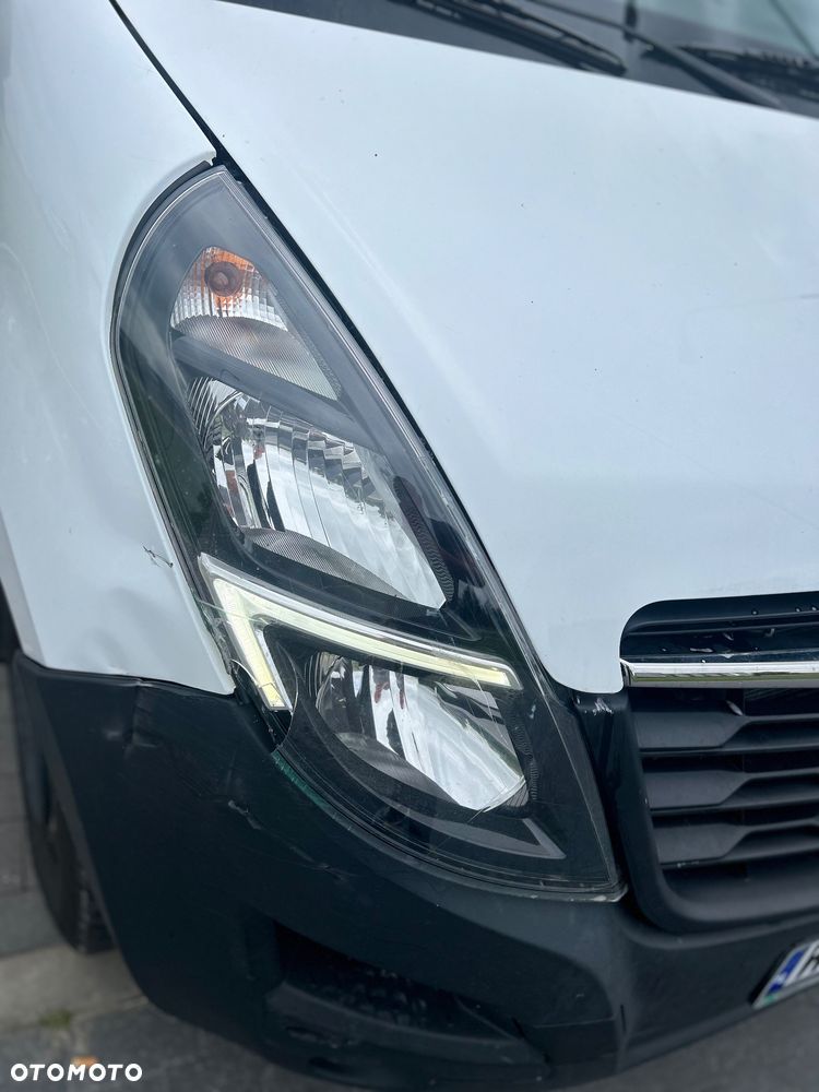 Opel Movano - 12
