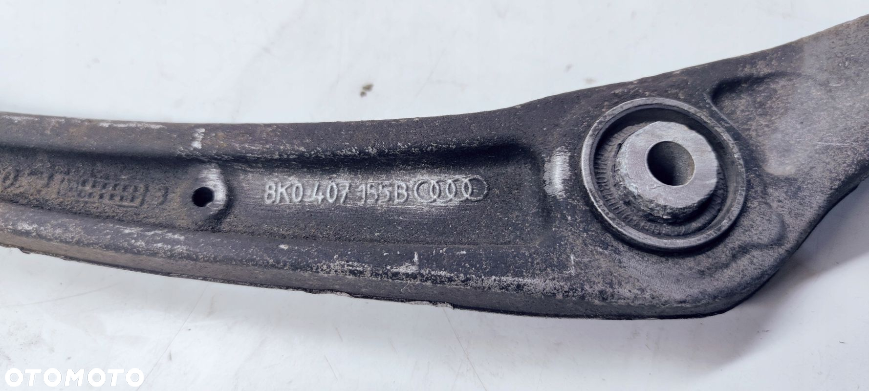 WAHACZ LEWY PRZÓD DOLNY AUDI A4 B8 A5 8K0407155B - 2