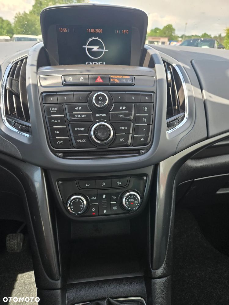 Opel Zafira Tourer 1.4 Turbo Business Edition - 22