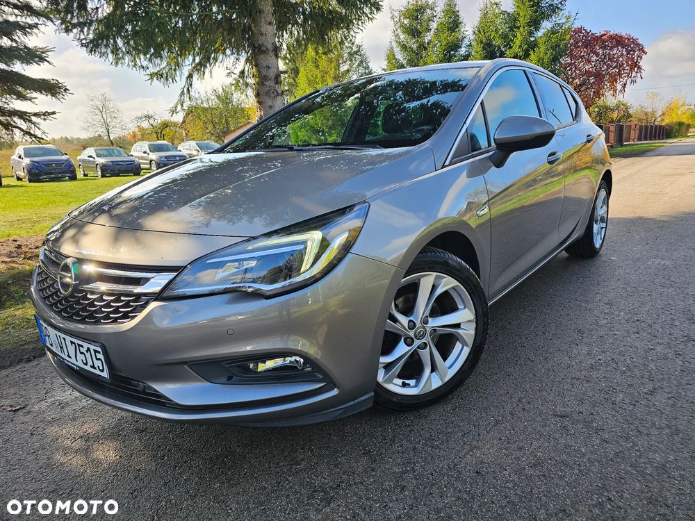 Opel Astra 1.4 Turbo 120 Jahre - 33