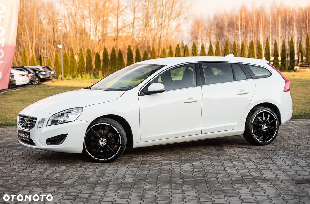 Volvo V60 2.0T Summum - 13