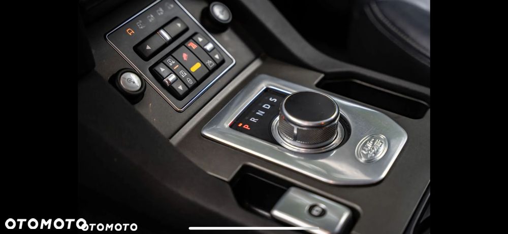 Land Rover Discovery 3.0D V6 E - 3