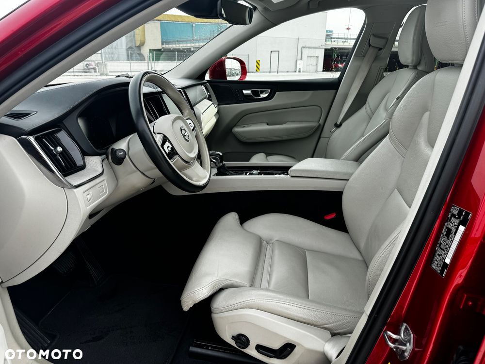 Volvo XC 60 T5 AWD Inscription - 20