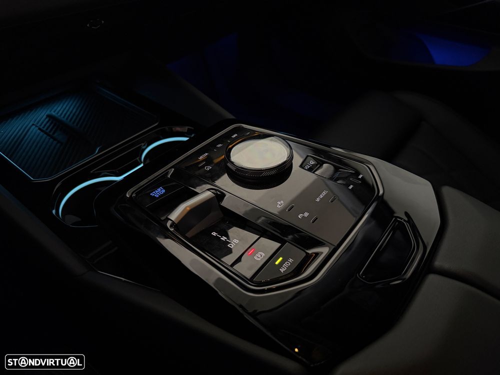 BMW i5 eDrive40 - 27