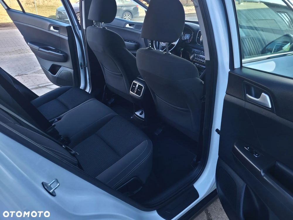 Kia Sportage 2,0 CRDI 2WD Vision - 18