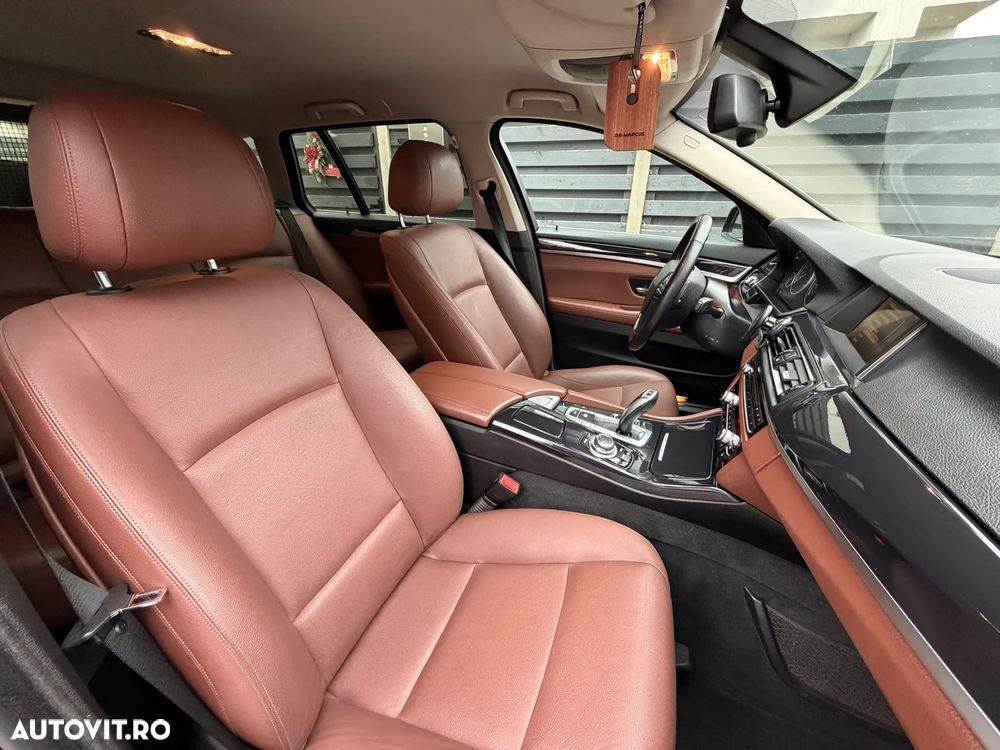 BMW Seria 5 518d Aut. - 10