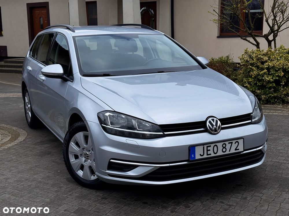 Volkswagen Golf 1.6 TDI BMT Comfortline - 1