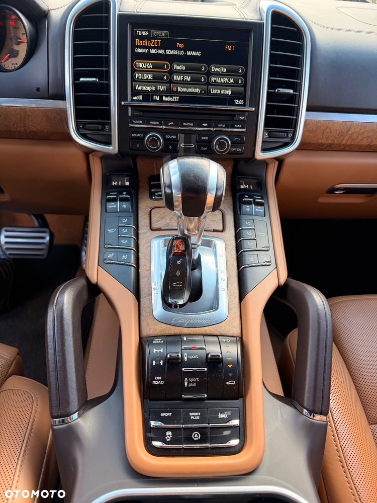 Porsche Cayenne S Diesel - 28