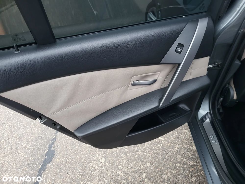 BMW Seria 5 - 23