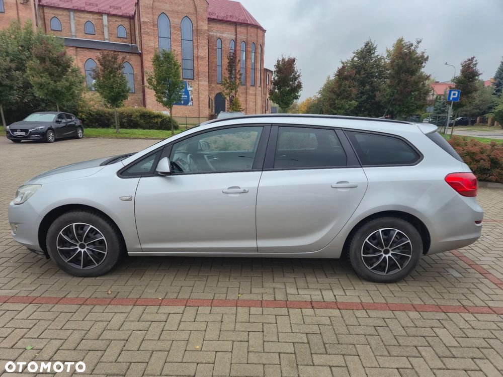Opel Astra - 8