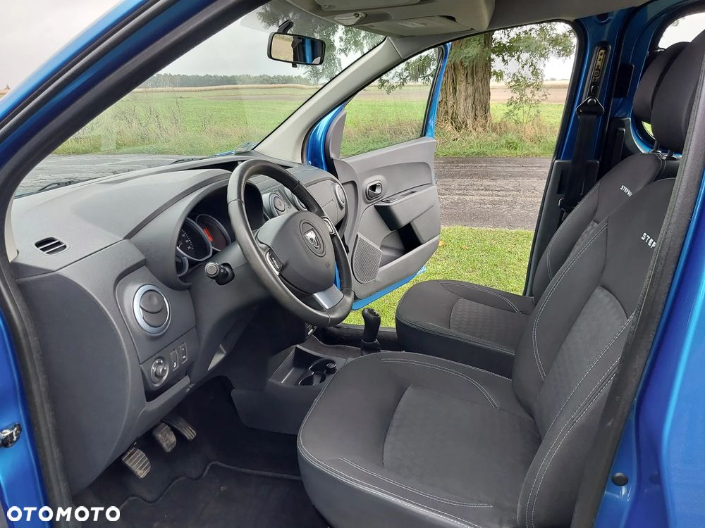 Dacia Dokker TCe 115 Stepway Celebration - 18