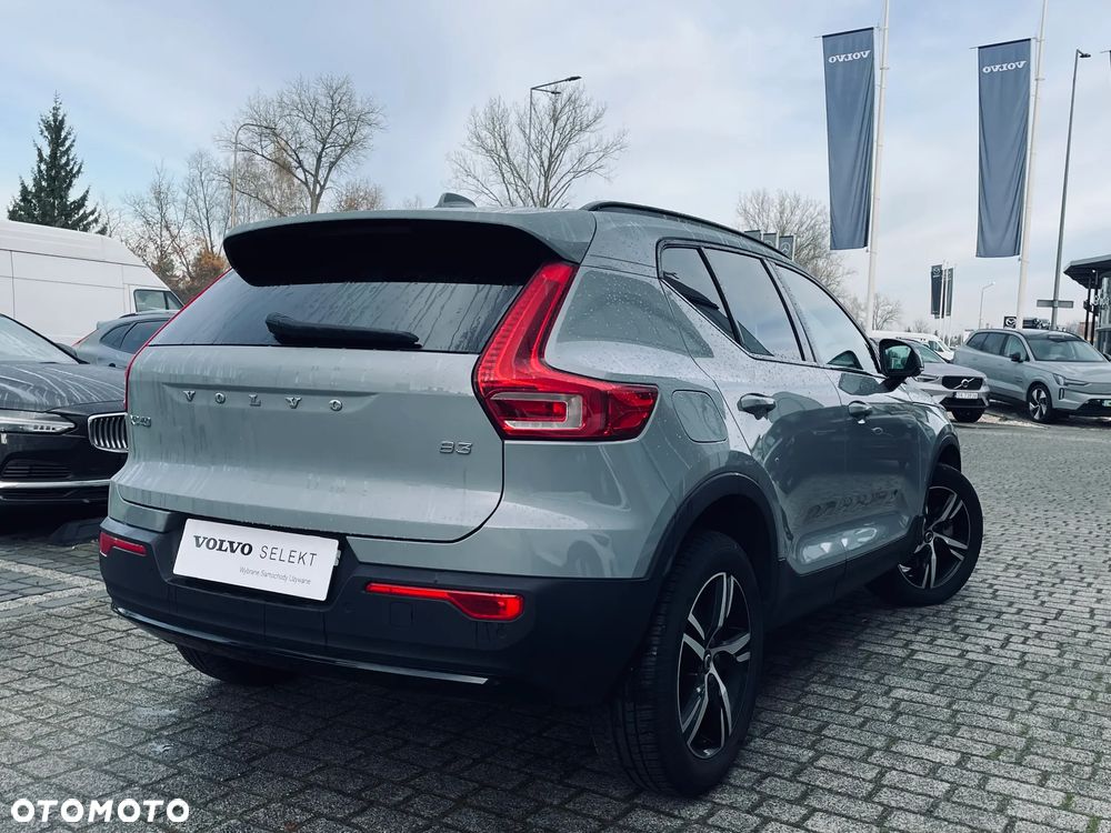 Volvo XC 40 - 5