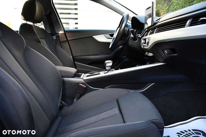 Audi A4 Avant 35 TDI S tronic advanced - 7