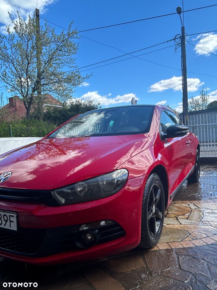 Volkswagen Scirocco ver-2-0-tsi-dsg - 1