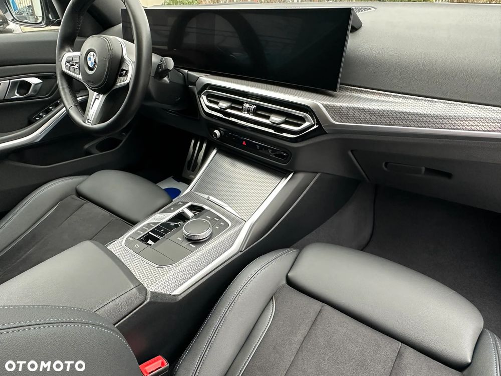 BMW Seria 3 320d xDrive M Sport sport - 25