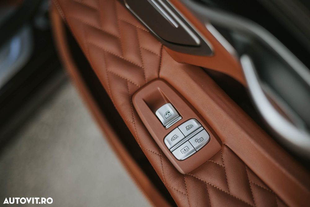 BMW Seria 7 745Le xDrive AT PHEV - 21