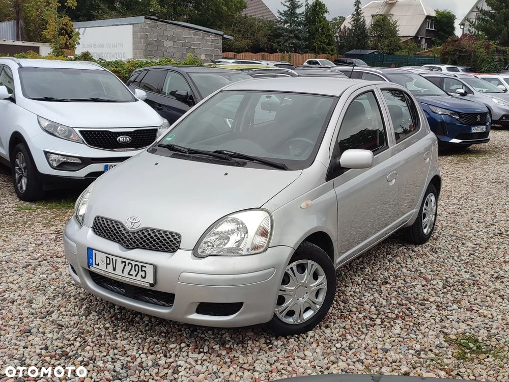 Toyota Yaris 1.3 VVT-i Team - 4