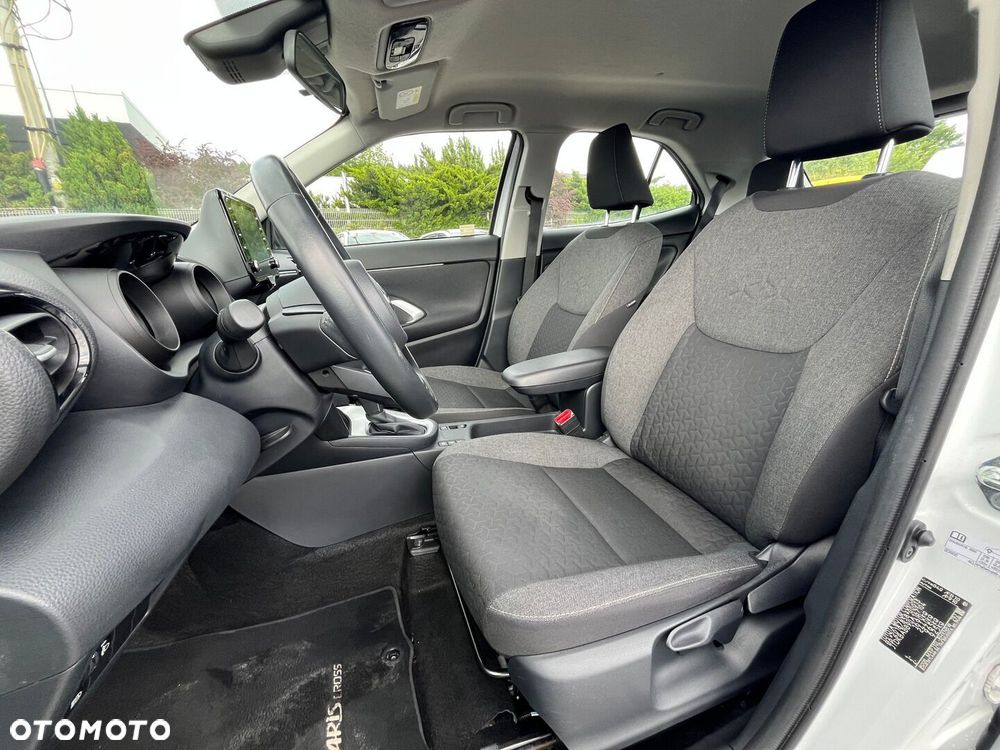 Toyota Yaris Cross Hybrid 1.5 Comfort - 29