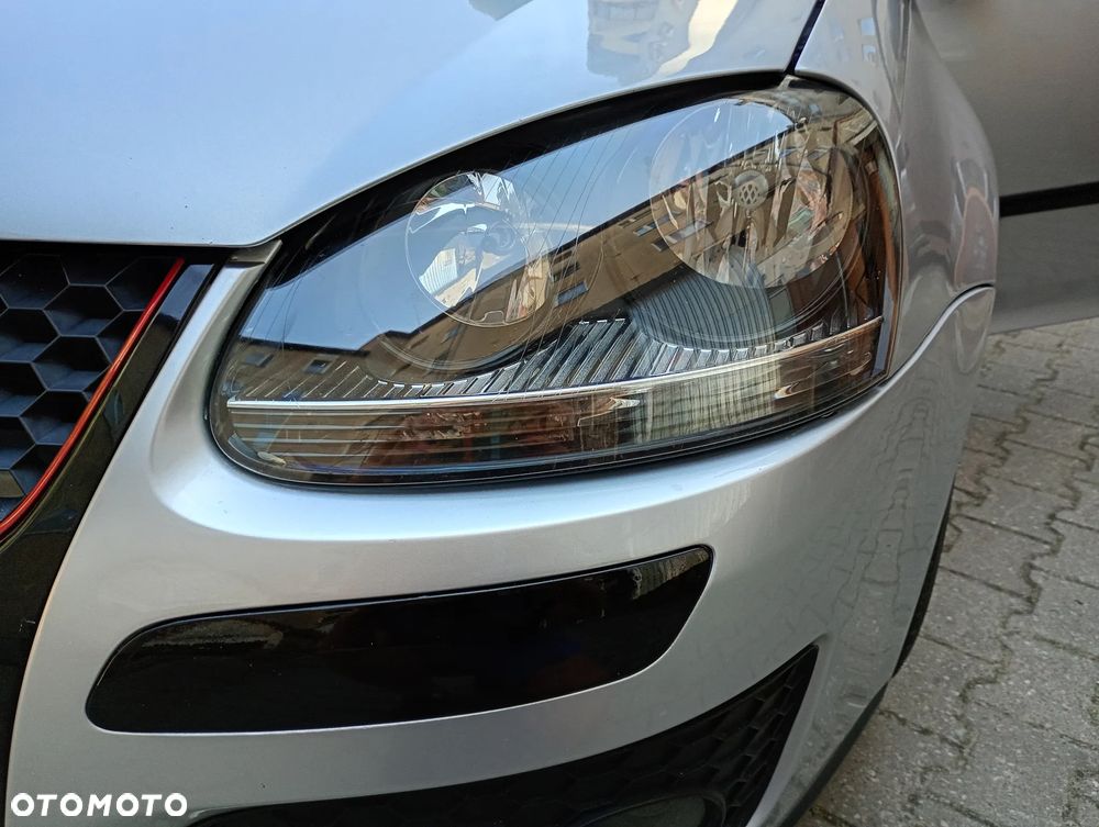 Volkswagen Golf 1.9 TDI GT Sport - 22