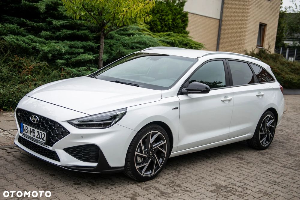 Hyundai i30 1.5 T-GDI 48V-Hybrid N-Line - 2