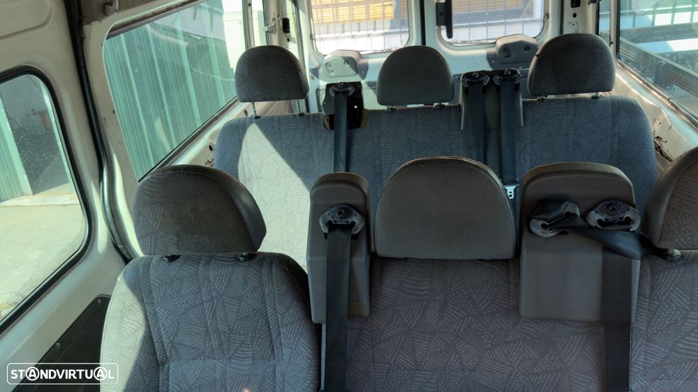 Ford Transit 330L 2.0 TDdi - 6