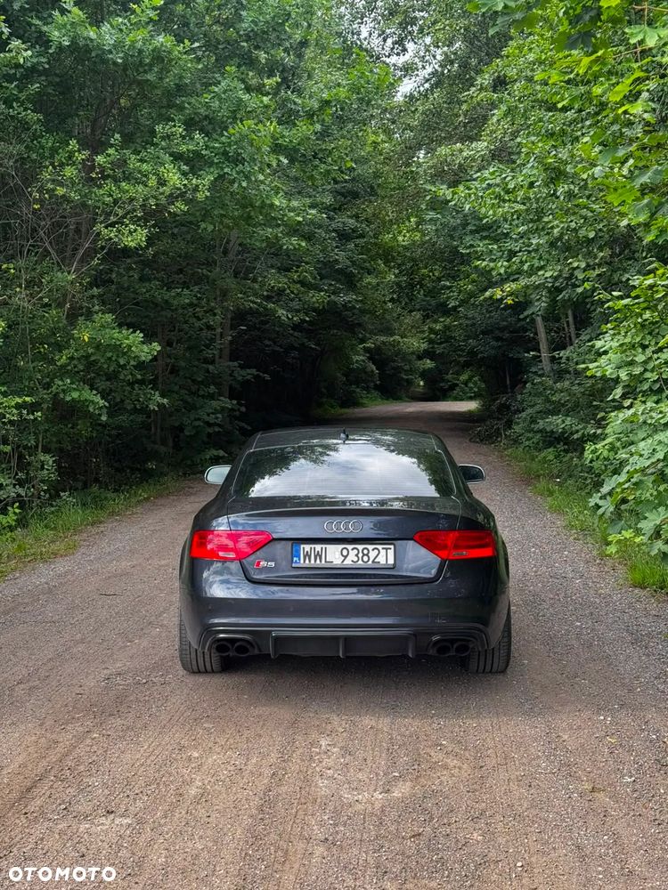 Audi S5 Coupé - 12