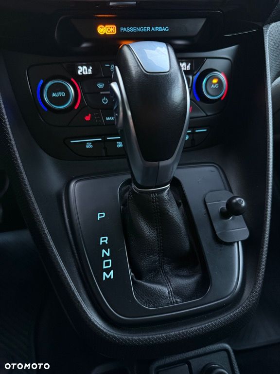 Ford Tourneo Connect Grand ver-2-0-tdci-st--line-powershift - 26