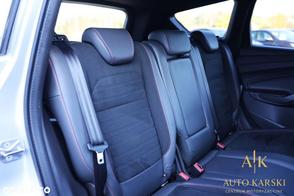 Ford Kuga - 35